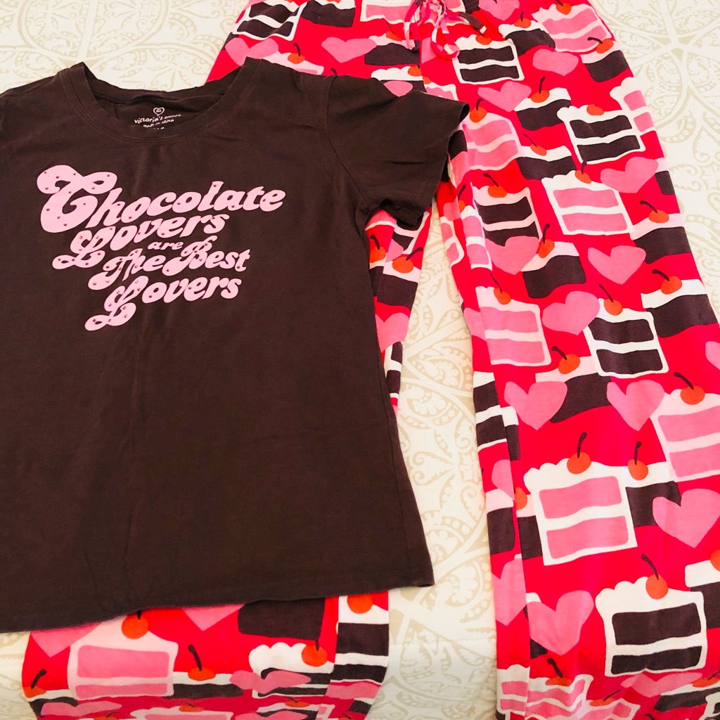 Brand New Victorias Secret Chocolate Lovers Pj Set